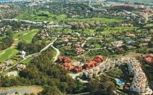 Apartamento de 2 dormitorios en Nueva Andalucia