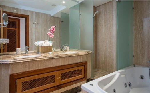 2 bedrooms Apartment in Nueva Milla de Oro