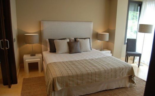 Apartamento de 2 dormitorios en Benahavis