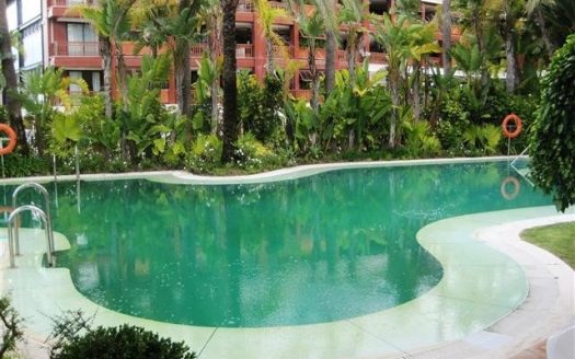 Apartamento de 2 dormitorios en Puerto Banus