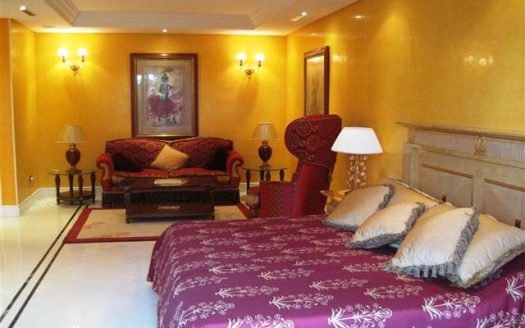 Apartamento de 2 dormitorios en Puerto Banus