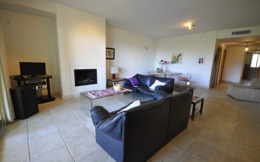 Apartamento de 2 dormitorios en Benahavis