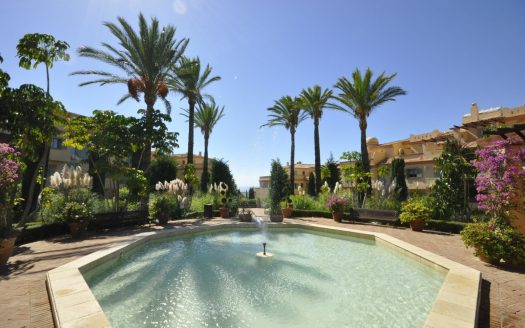 Apartamento de 2 dormitorios en Benahavis