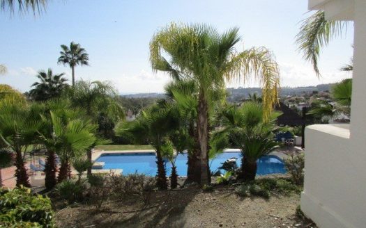 Apartamento de 2 dormitorios en Nueva Andalucia