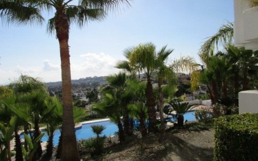 Apartamento de 2 dormitorios en Nueva Andalucia