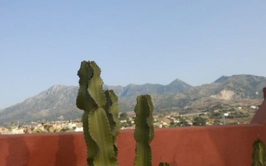 Villa de 8 dormitorios en El Real Panorama