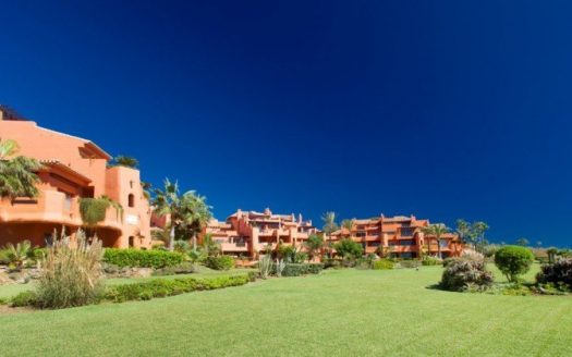 Apartamento de 2 dormitorios en Los Monteros