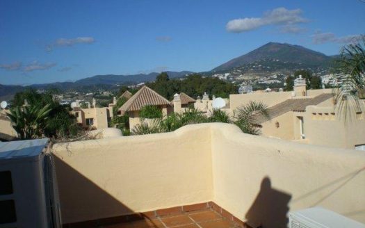 Adosado de 3 dormitorios en Nueva Andalucia