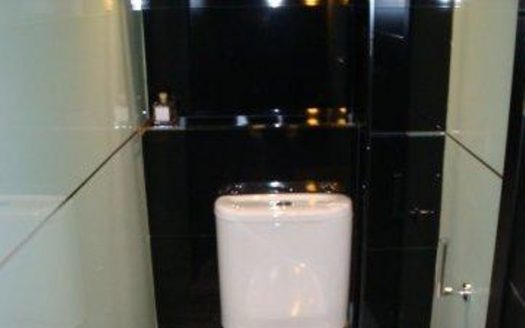 Ático de 2 dormitorios en Puerto Banus