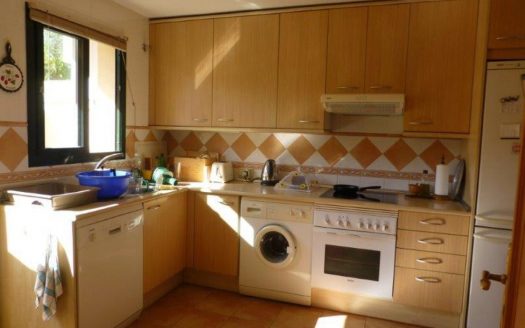 Adosado de 3 dormitorios en Milla de Oro