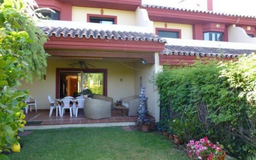 Adosado de 3 dormitorios en Milla de Oro