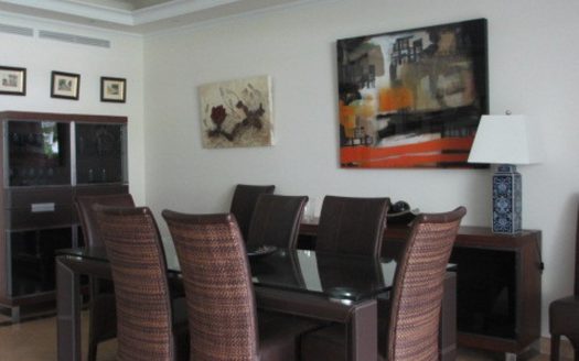 Apartamento de 2 dormitorios en Puerto Banus