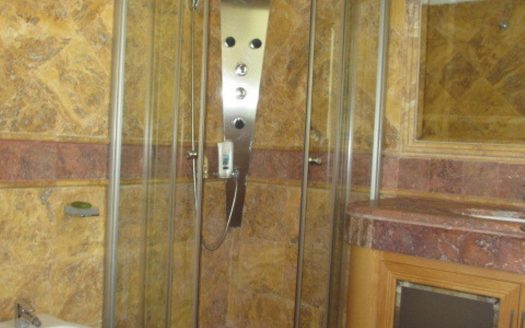 Apartamento de 2 dormitorios en Puerto Banus