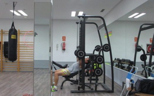 Apartamento de 2 dormitorios en Puerto Banus