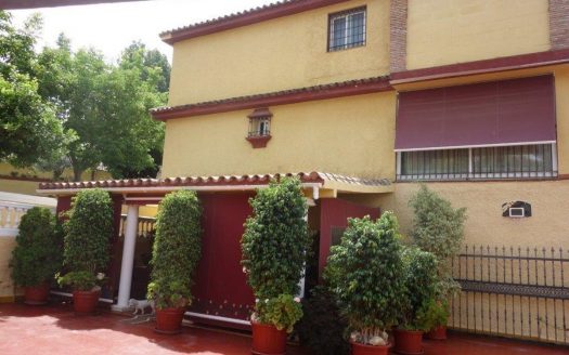 Villa de 6 dormitorios en Puerto Banus