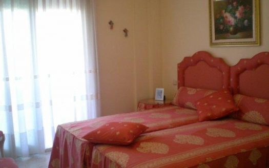 Apartamento de 2 dormitorios en Puerto Banus