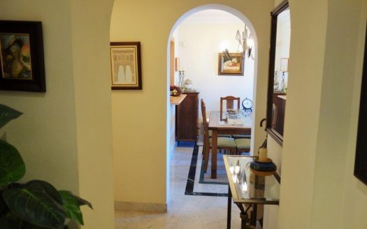 Apartamento de 2 dormitorios en Puerto Banus