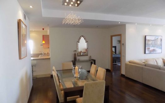 Apartamento de 2 dormitorios en Puerto Banus