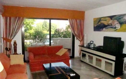 Apartamento de 2 dormitorios en Nueva Andalucia