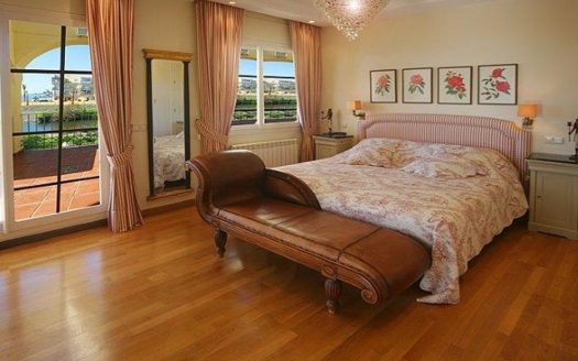Villa de 5 dormitorios en Puerto Banus