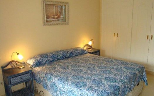 Apartamento de 2 dormitorios en Puerto Banus