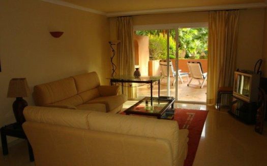 Apartamento de 2 dormitorios en Puerto Banus