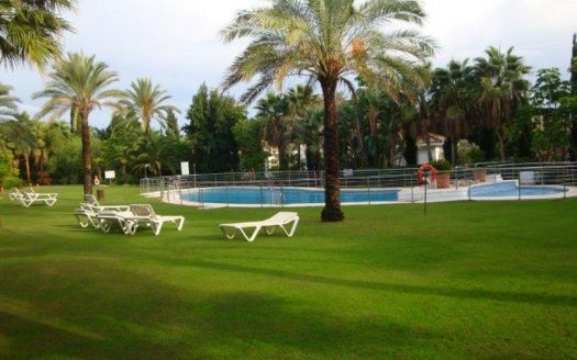 Apartamento de 2 dormitorios en Puerto Banus