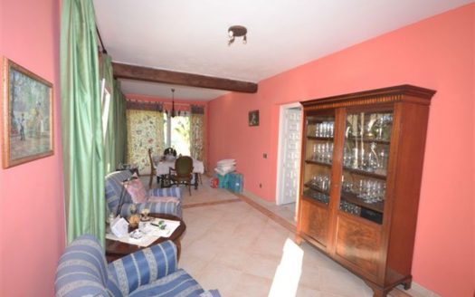4 bedrooms Villa in El Paraiso