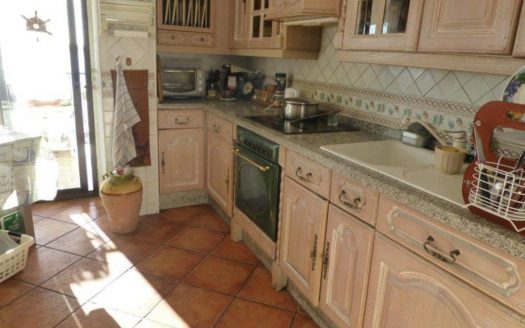 Apartamento de 3 dormitorios en Puerto Banus