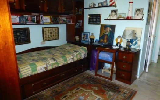 Apartamento de 3 dormitorios en Puerto Banus