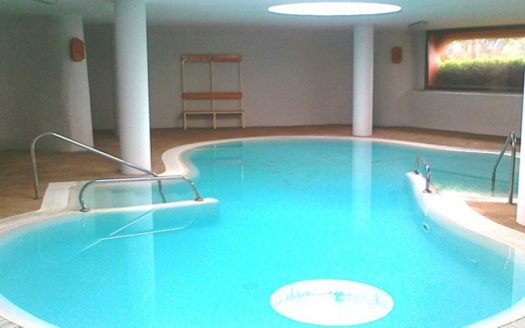 Apartamento de 2 dormitorios en Los Monteros