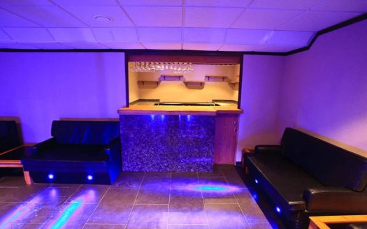 Villa de 5 dormitorios en Nueva Andalucia