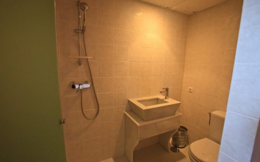 Villa de 5 dormitorios en Nueva Andalucia