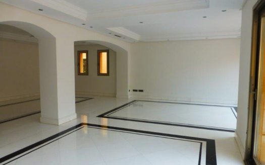 Apartamento de 2 dormitorios en Puerto Banus