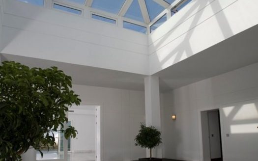 Villa de 5 dormitorios en Milla de Oro