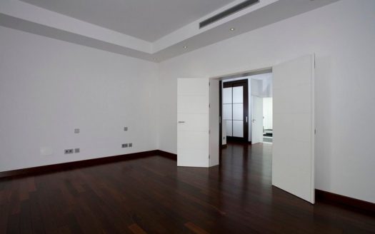 Villa de 5 dormitorios en Milla de Oro