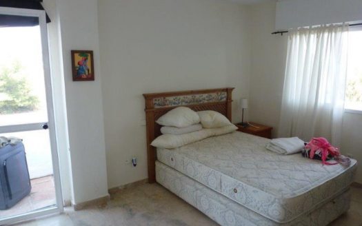 Apartamento de 3 dormitorios en Nueva Andalucia