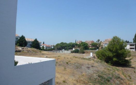 Apartamento de 3 dormitorios en Nueva Andalucia