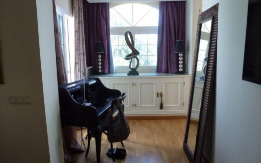 Villa de 5 dormitorios en Lorea Playa