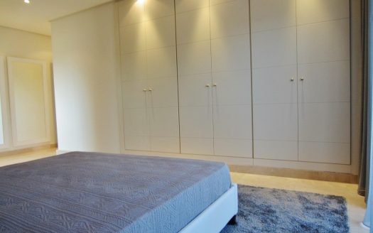 Ático de 3 dormitorios en Nueva Andalucia