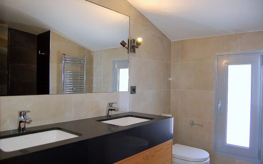 Villa de 3 dormitorios en Nueva Andalucia