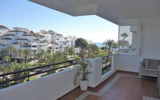 Apartamento de 2 dormitorios en Puerto Banus
