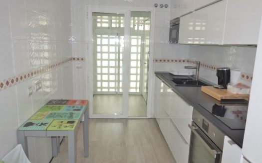 Apartamento de 2 dormitorios en Puerto Banus