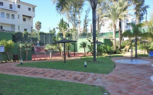 Apartamento de 2 dormitorios en Puerto Banus