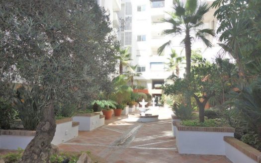 Apartamento de 2 dormitorios en Puerto Banus