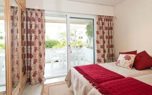 Apartamento de 3 dormitorios en Puerto Banus