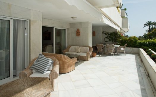 Apartamento de 3 dormitorios en Puerto Banus