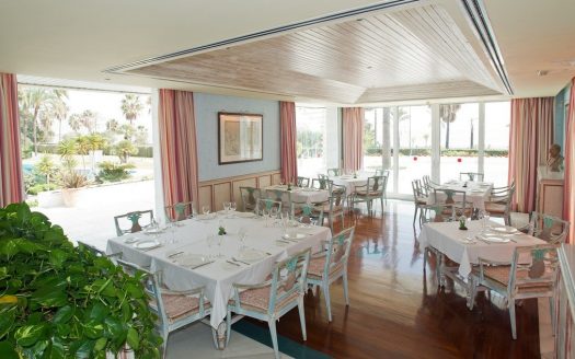 Apartamento de 3 dormitorios en Puerto Banus