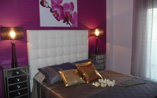 Apartamento de 2 dormitorios en Puerto Banus