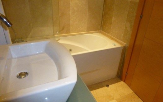 Apartamento de 2 dormitorios en Benahavis